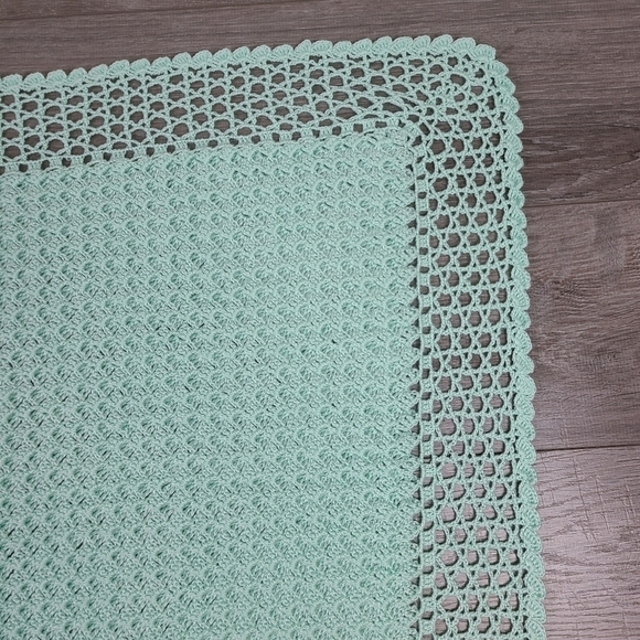 TEAL knitted rectangular baby blanket - Picture 7 of 13